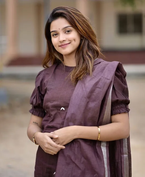 Brown_Handloom_A_Line_Kurti_With_Palazzo_&_Linen_Dupatta_For_Women