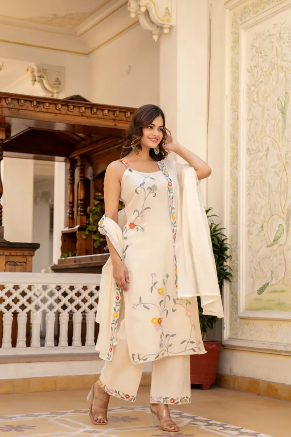 Floral_Strappy_Embroidered_Kurta_Pant_&_Dupatta_For_Women
