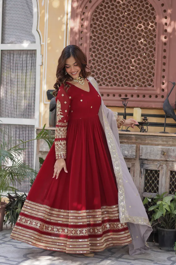 Red_Georgette_Embroidered_Anarkali_Suit-_Wedding_Wear_For_Women