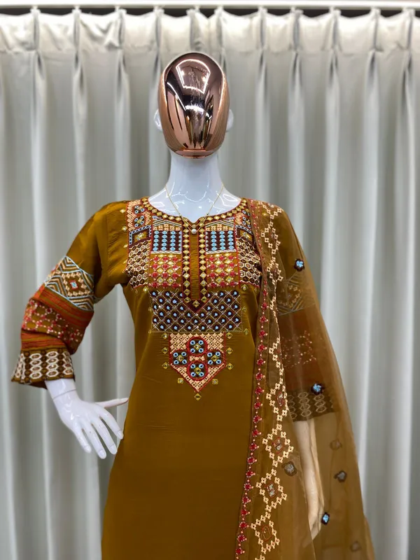 Roman_Silk_Sequence_Embroidered_Work_Kurta_Pant_With_Dupatta_For_Women