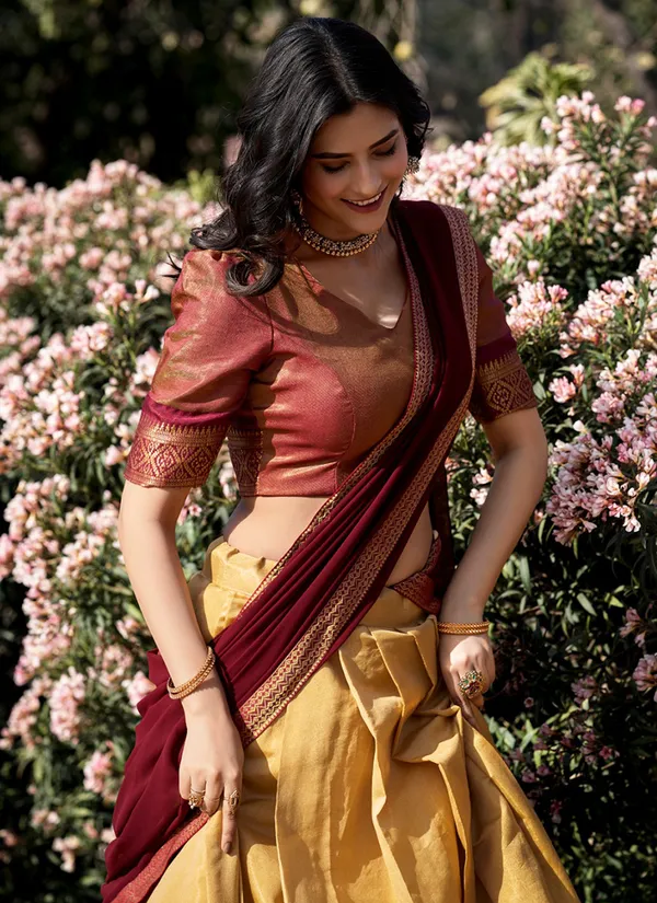 Cream_Kanchipuram_Weaving_Traditional_Wear_Lehenga_Choli_For_Women