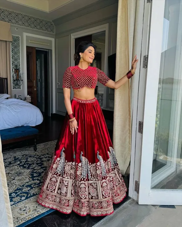 Red_Velvet_Coding_Sequence_Embroidered_Work_Lehenga_Choli_With_Dupatta_Launch_For_Women