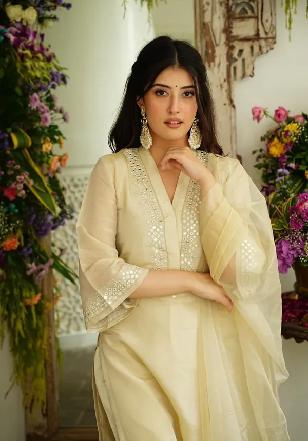 Soft_Chanderi_Embroidered_Foil_Mirror_Work_Kurta_Pant_&_Dupatta_For_Women