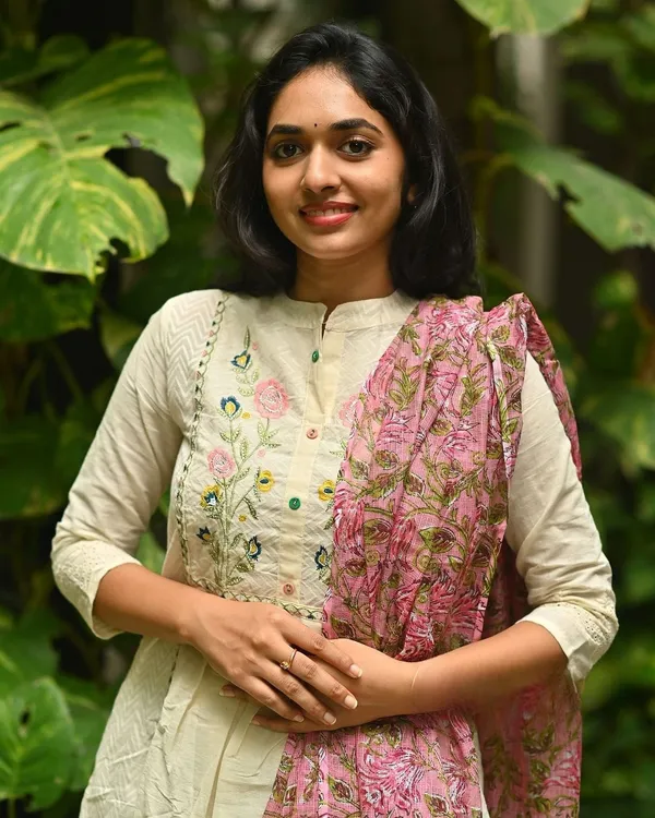 Cotton_Dobby_Self_Zikzak_&_Schiffli_Kurta_Pant_With_Dupatta_For_Women