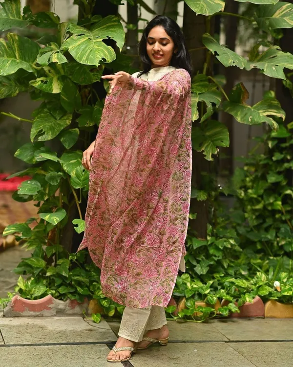 Cotton_Dobby_Self_Zikzak_&_Schiffli_Kurta_Pant_With_Dupatta_For_Women