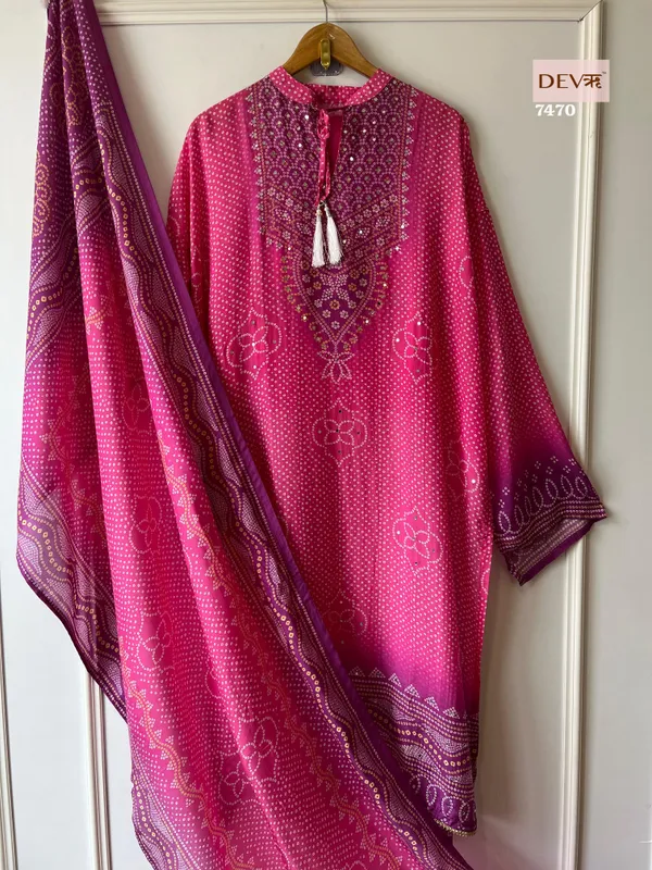 Chinon_Silk_Printed_Kurta_,Pant_&_Dupatta_With_Real_Mirror_Hand_Work_For_Women