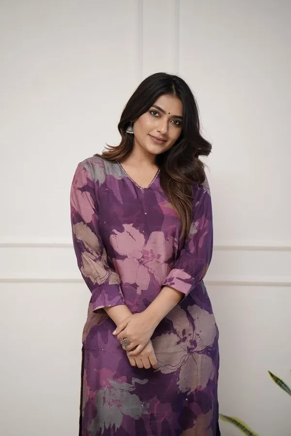 Floral_Cotton_Printed_Kurta_Pant_Set_For_Women