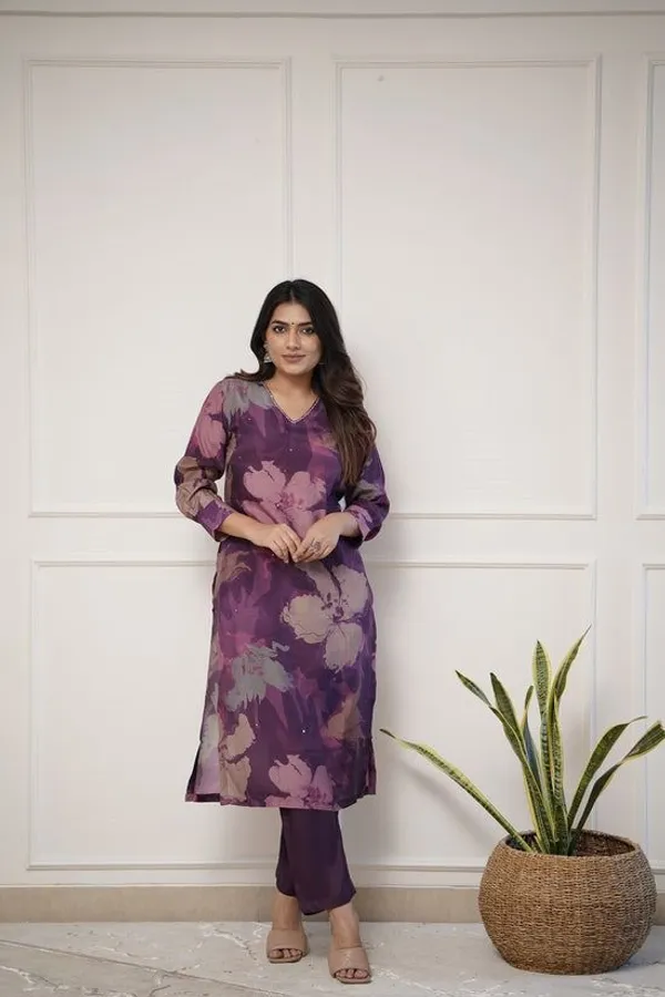 Floral_Cotton_Printed_Kurta_Pant_Set_For_Women