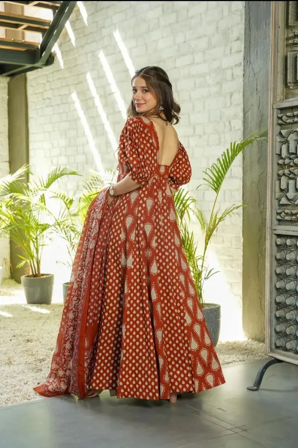 Orange_Printed_Puff_Sleeves_Anarkali_Suit_For_Women
