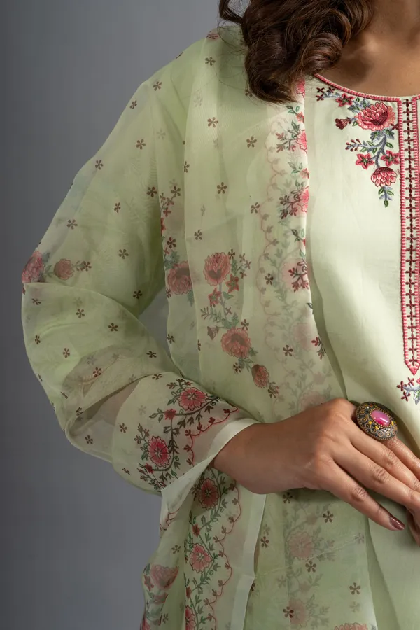 Matcha_Green_Silk_Embroidered_Kurta_Pants_And_Dupatta_(Set_Of_3)_For_Women