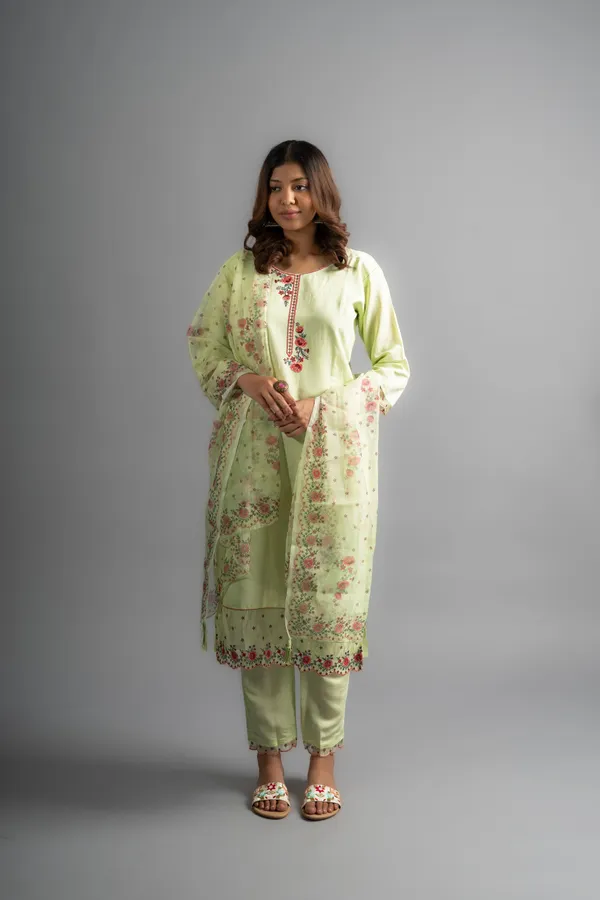 Matcha_Green_Silk_Embroidered_Kurta_Pants_And_Dupatta_(Set_Of_3)_For_Women