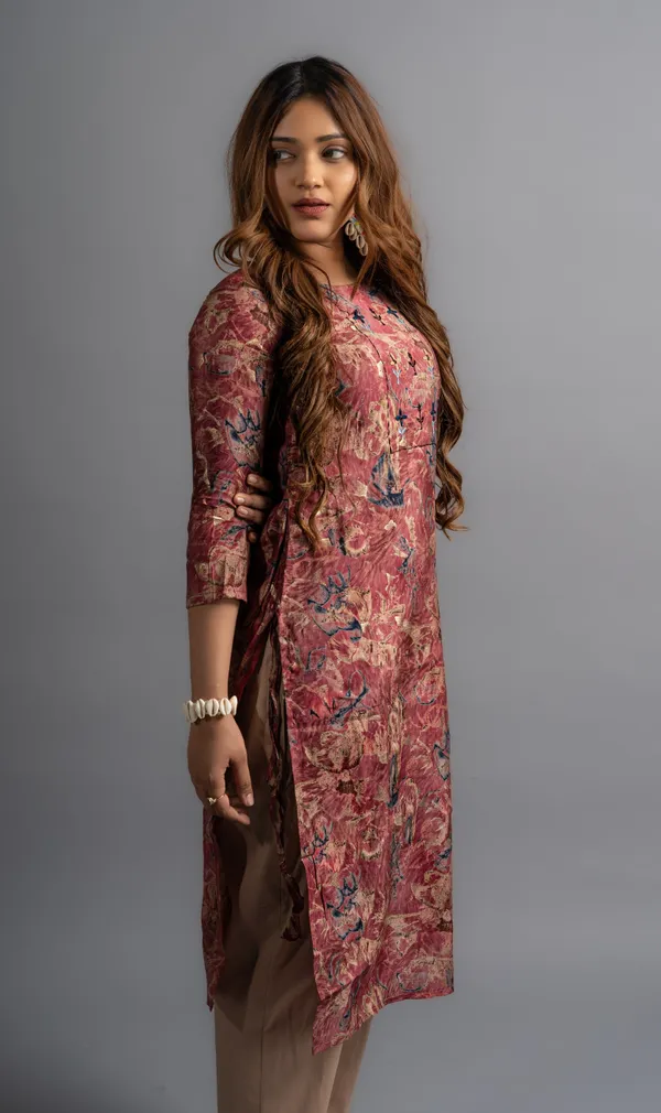 Pink_Cotton_Printed_Kurta_For_Women