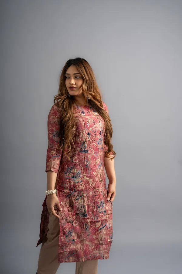 Pink_Cotton_Printed_Kurta_For_Women