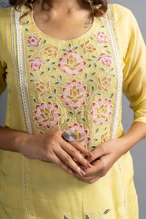 Parchment_Yellow_Embroidered_Organza_Silk_Kurta_Set_(Set_Of_3)_For_Women