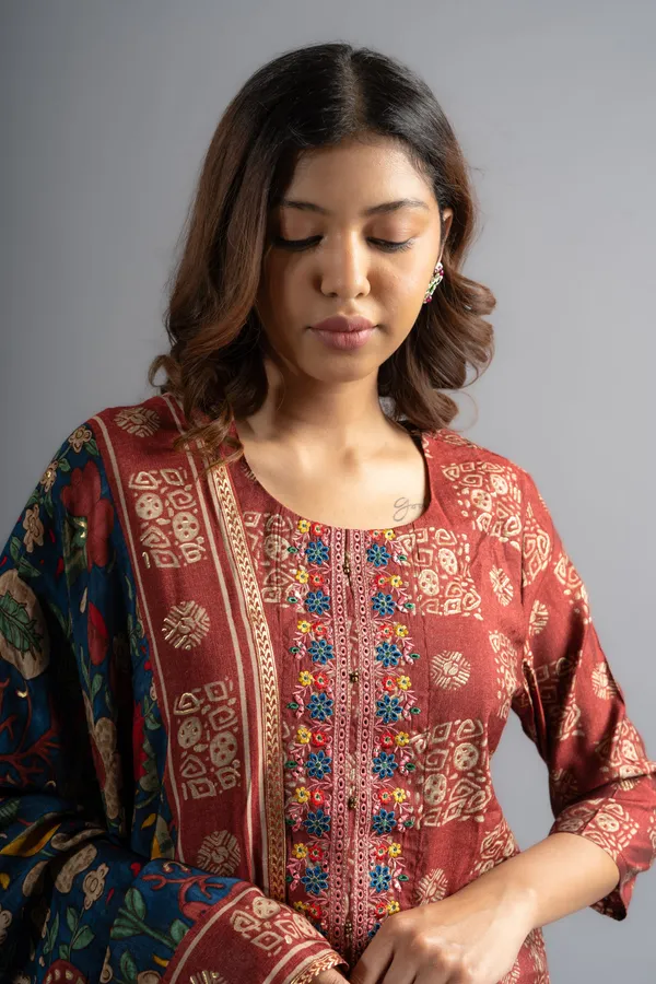 Brown_Silk_Printed_Kurta_Pants_With_Blue_Dupatta_(Set_Of_3)_For_Women