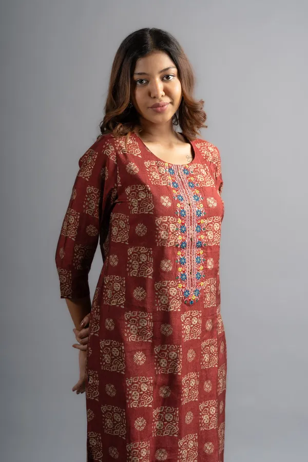 Brown_Silk_Printed_Kurta_Pants_With_Blue_Dupatta_(Set_Of_3)_For_Women