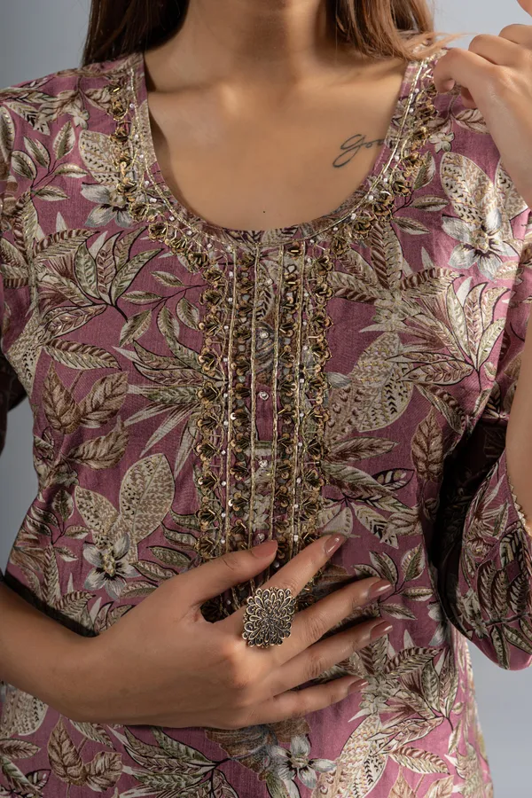Lavender_Floral_Printed_Kurta_Pants_With_Dupatta_(Set_Of_3)_For_Women