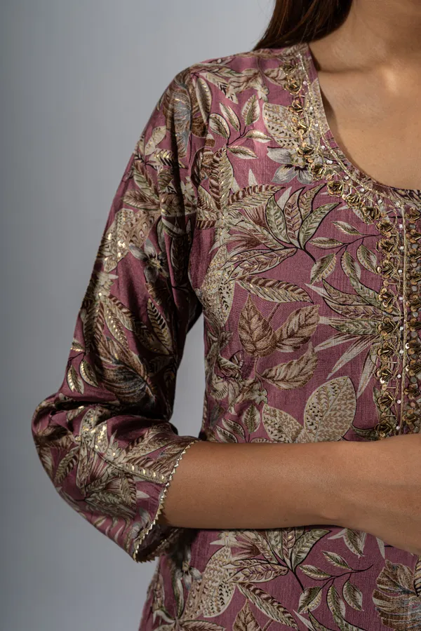 Lavender_Floral_Printed_Kurta_Pants_With_Dupatta_(Set_Of_3)_For_Women
