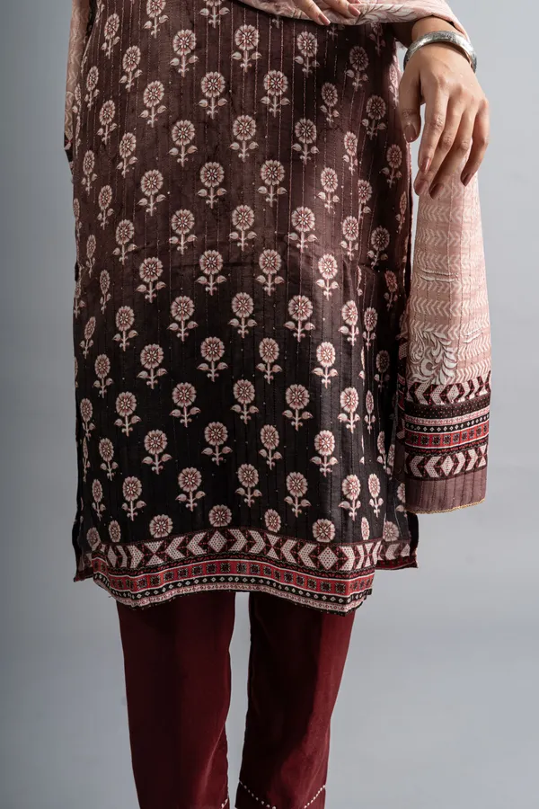 Brown_Ombre_Silk_Floral_Embroidered_Kurta_&_Pant_With_Dupatta_(Set_Of_3)_For_Women