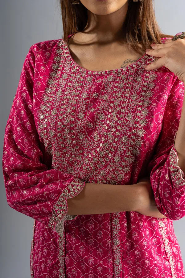 Rani_Chinon_Embroidered_Kurta_Pants_With_Dupatta_(Set_Of_3)_For_Women