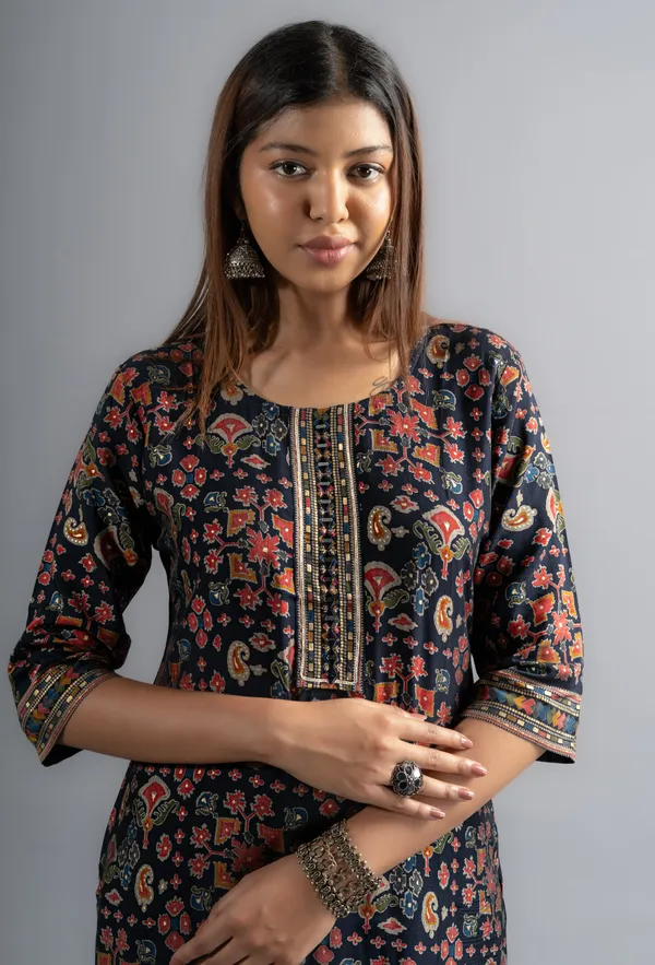 Navy_Blue_Silk_Printed_Kurta_Pant_With_Dupatta_(Set_Of_3)_For_Women