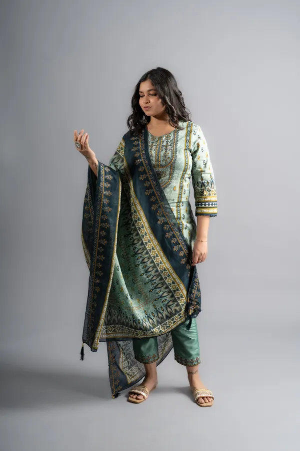 Cambridge_Blue_Embroidered_Kurta_Pants_With_Dupatta_(Set_Of_3)_For_Women