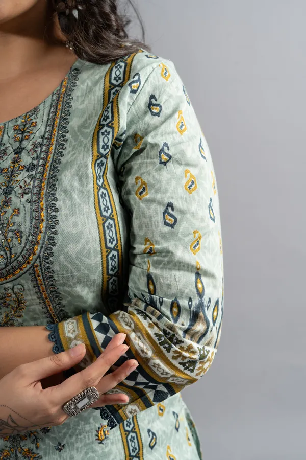 Cambridge_Blue_Embroidered_Kurta_Pants_With_Dupatta_(Set_Of_3)_For_Women