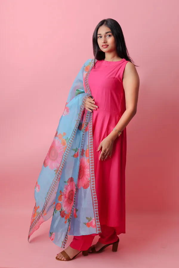 Pink_Solid_Cotton_Rayon_Kurta_&_Pants_With_Organza_Dupatta_For_Women