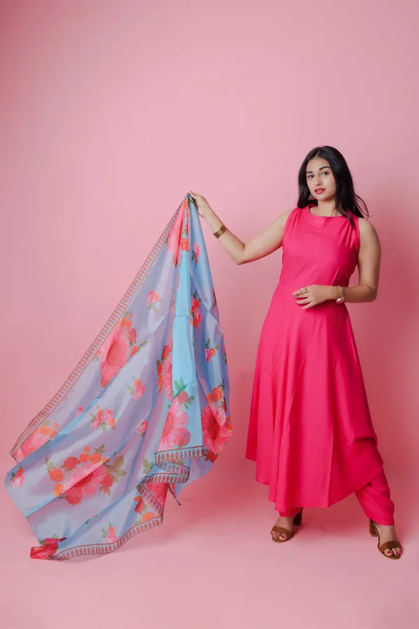 Pink_Solid_Cotton_Rayon_Kurta_&_Pants_With_Organza_Dupatta_For_Women