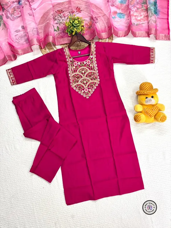 Rani_Bloom_Chanderi_Set