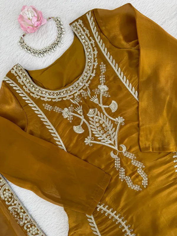 Safron_Grace_Suit_Set