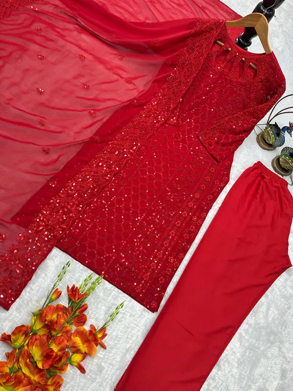 Scarlet_Poise_Set