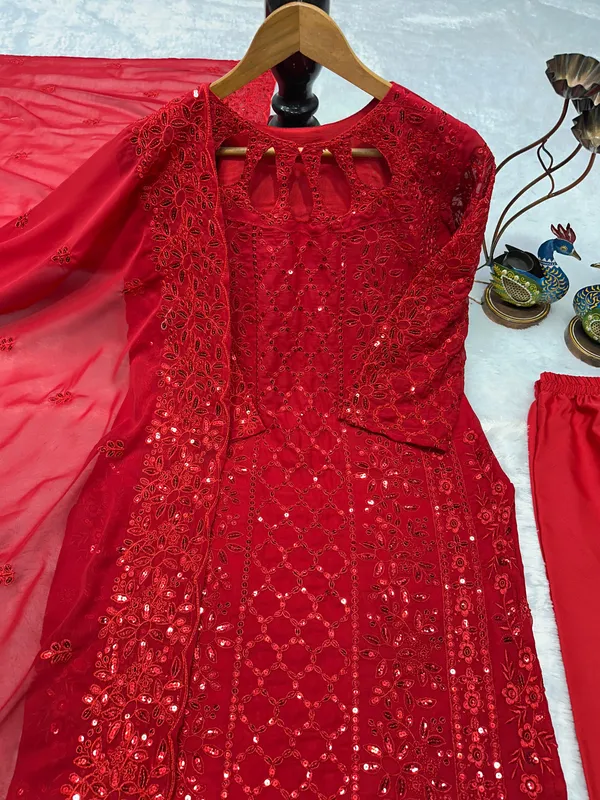 Scarlet_Poise_Set