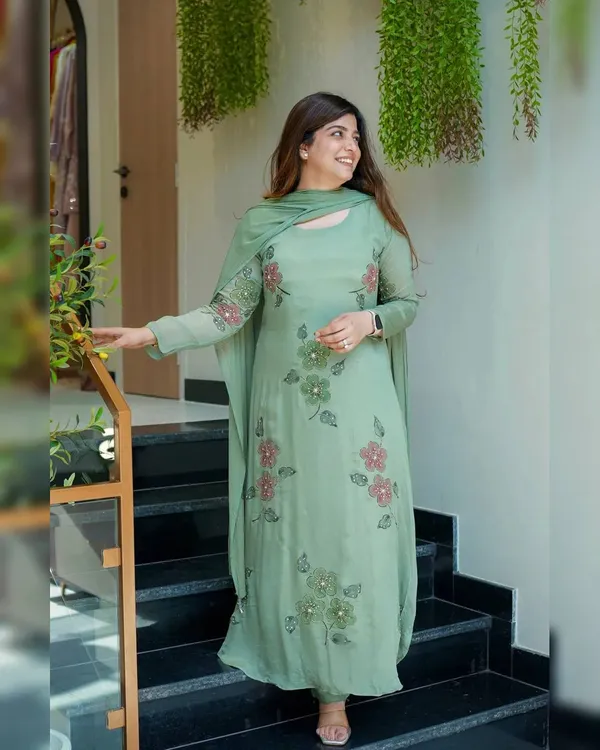 Pistachio_Garden_Suit_Set