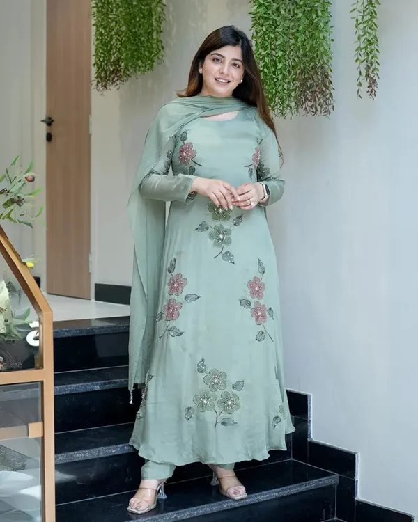 Pistachio_Garden_Suit_Set