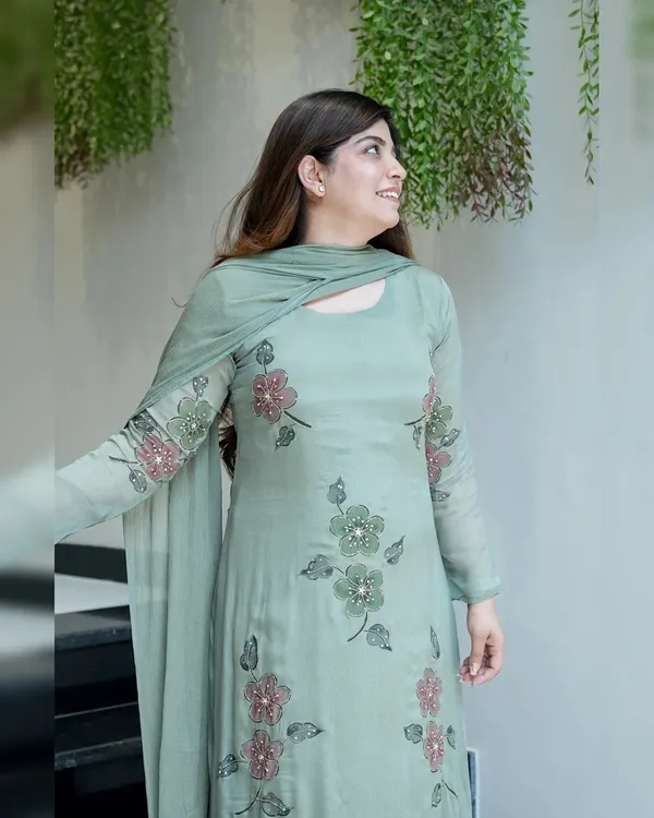 Pistachio_Garden_Suit_Set