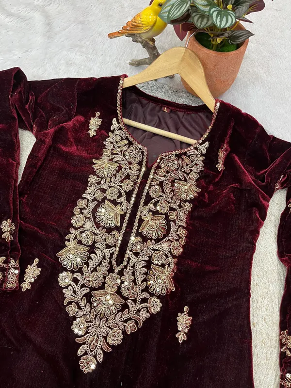 Shahi_ZarVelvet_Suit_Set