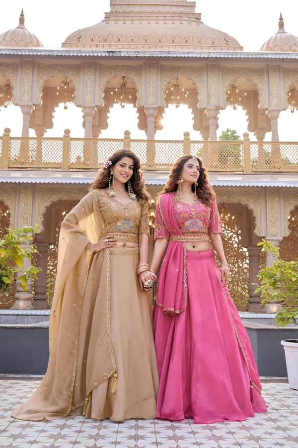 Shehnai_Gold_Lehenga