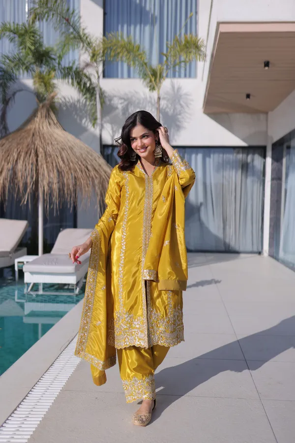 Sunehri_Aafreen_Suit_Set