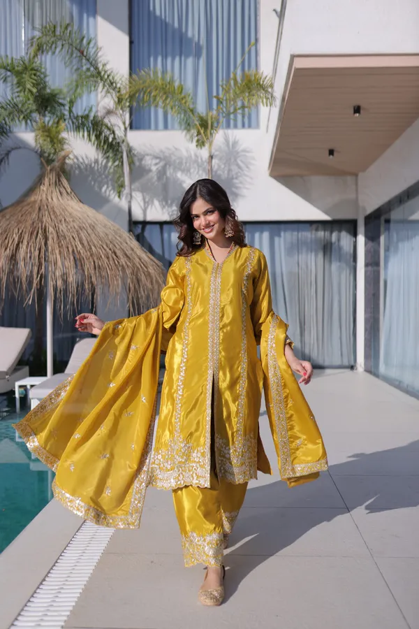 Sunehri_Aafreen_Suit_Set