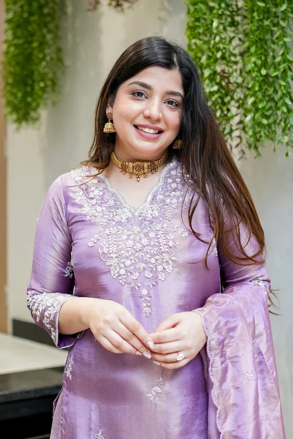 Lilac_Noor_Embroidered_Set