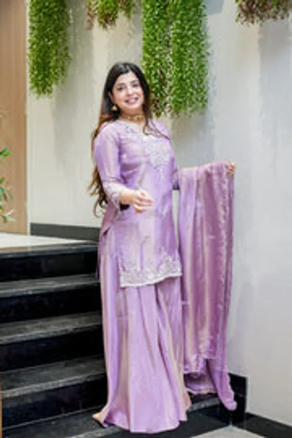 Lilac_Noor_Embroidered_Set