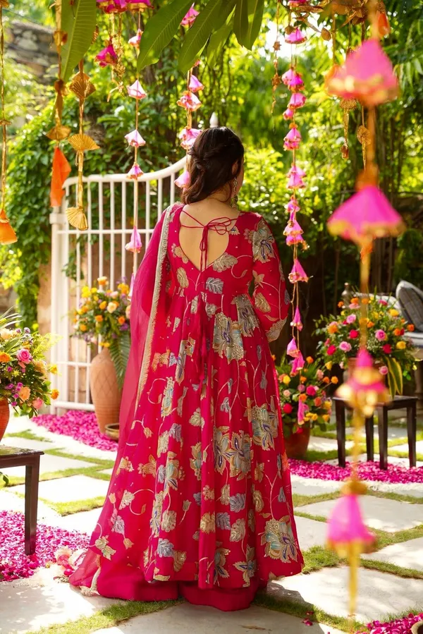 Gul-e-Bahar_Gown