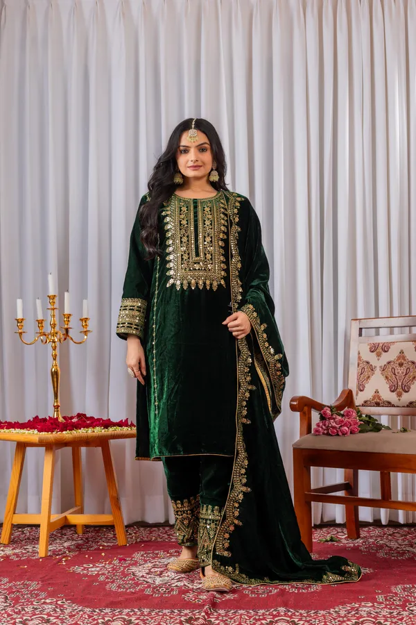 Noorvelvet_Emerald_Royale_Set