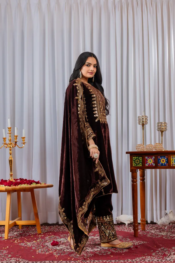 Noorvelvet_Maroon_Majesty_Set