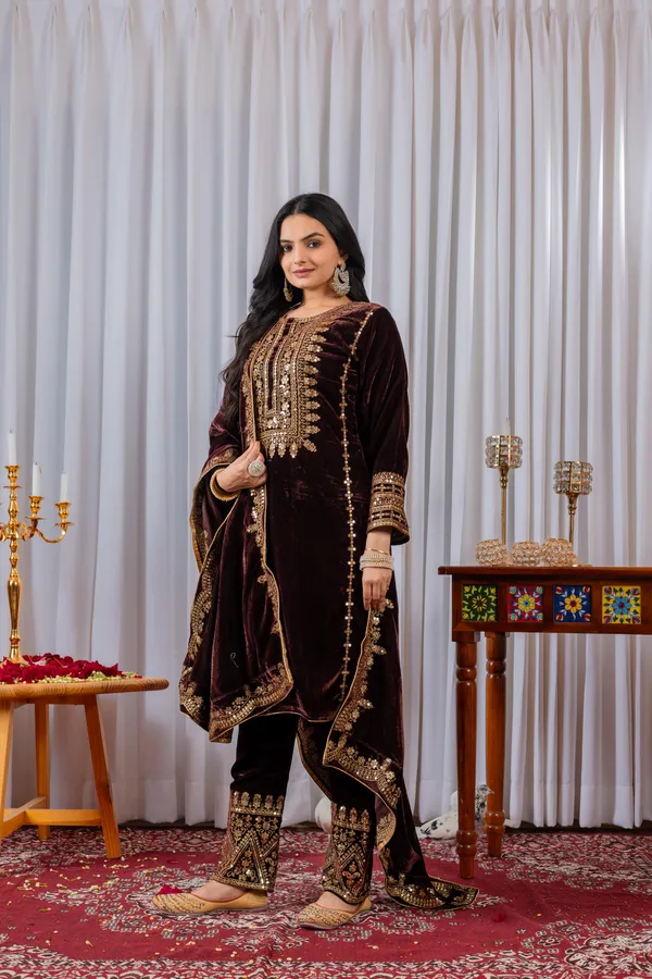 Noorvelvet_Maroon_Majesty_Set