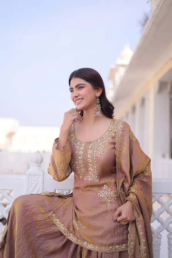 Zarin_Crush_Sharara_Suit