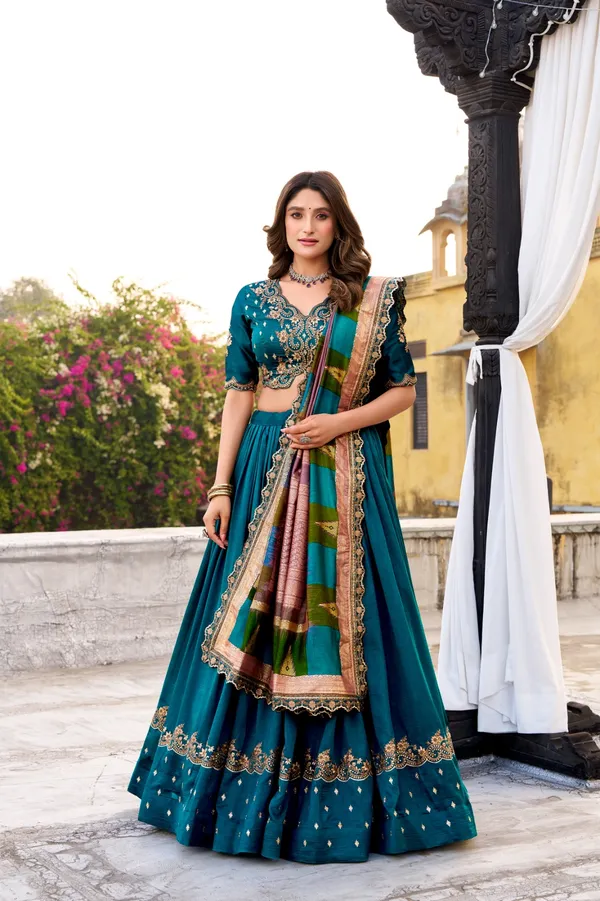 Teal_Peacock_Heirloom_Lehenga