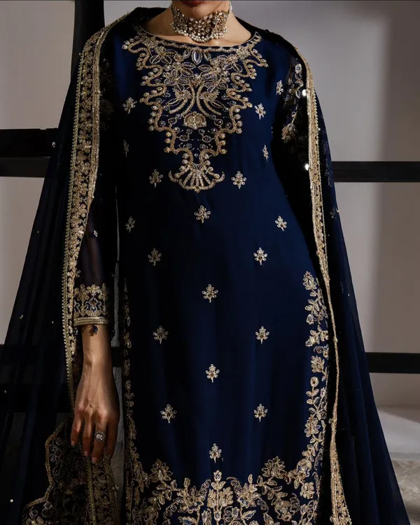 Noor_Navy_Ensemble_Suit
