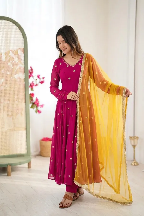 Rani_Flare_Anarkali_Set